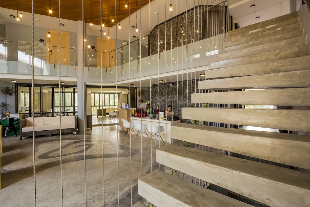 Apple A Day Resort Krabi Aonang Beach — Hotel building in Ao Nang, Krabi