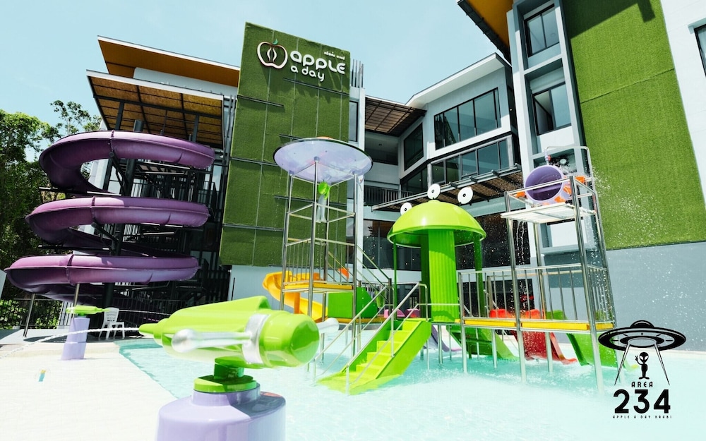 Apple A Day Resort Krabi Aonang Beach — Swimming pool in Ao Nang, Krabi