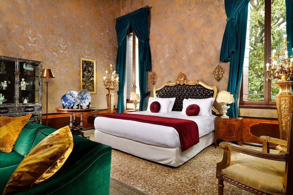 Palazzo Venart Luxury Hotel — Hotel rooms in Venice, Veneto