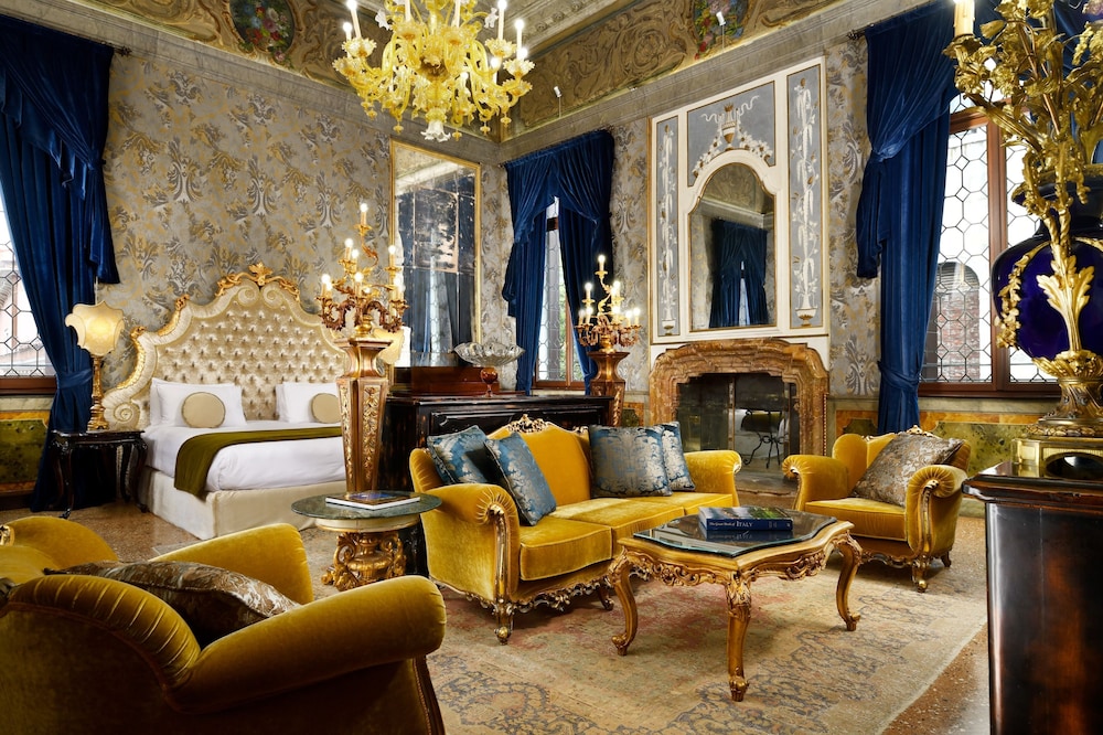 Palazzo Venart Luxury Hotel — Hotel rooms in Venice, Veneto