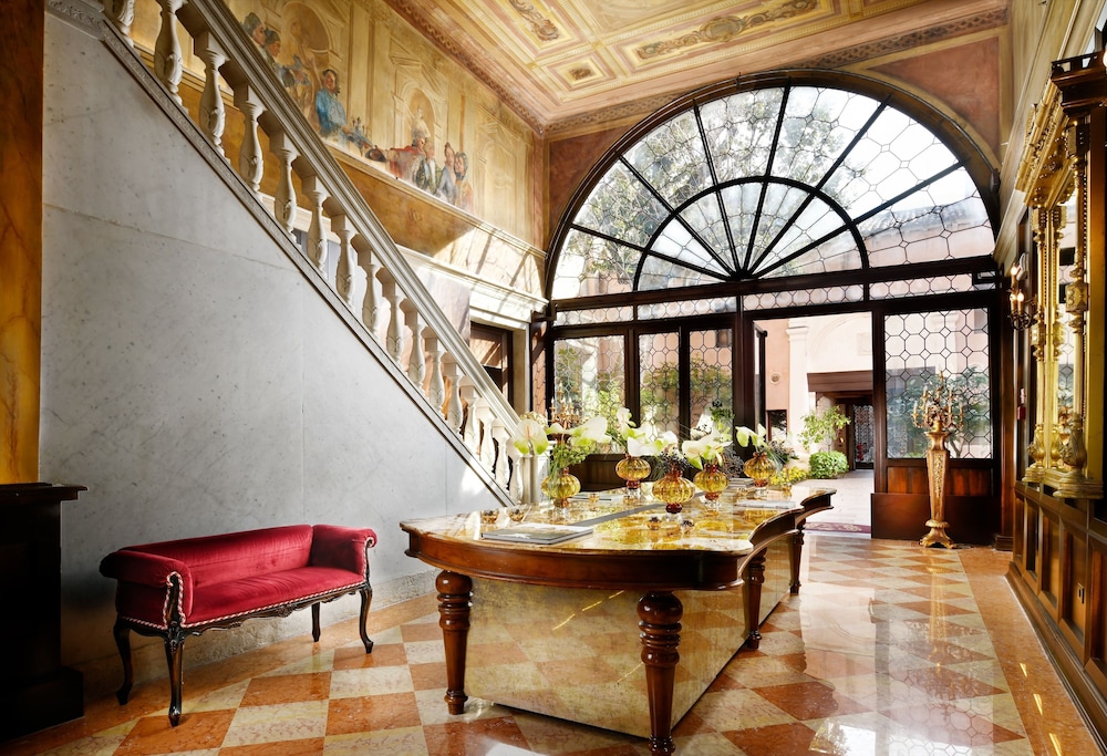 Palazzo Venart Luxury Hotel — Hotel building in Venice, Veneto
