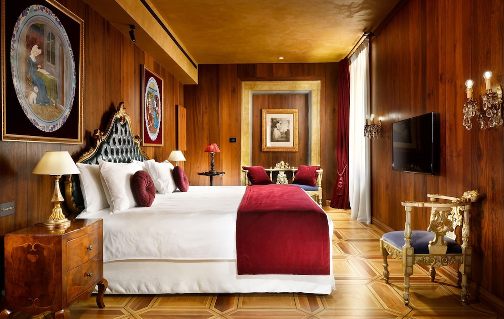 Palazzo Venart Luxury Hotel — Hotel rooms in Venice, Veneto