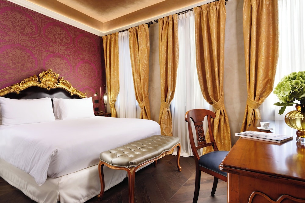 Palazzo Venart Luxury Hotel — Hotel rooms in Venice, Veneto