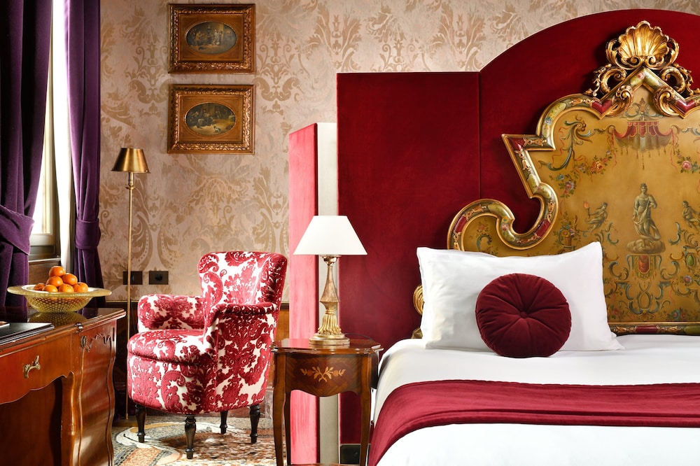 Palazzo Venart Luxury Hotel — Hotel rooms in Venice, Veneto