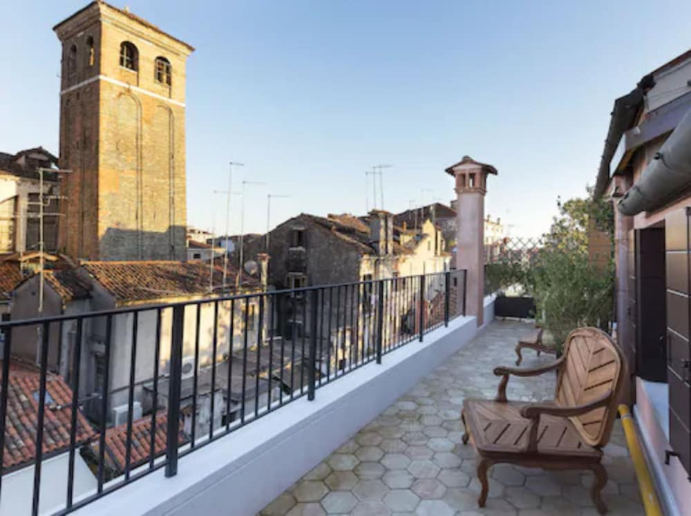 Palazzo Venart Luxury Hotel — Attractions in the area in Venice, Veneto