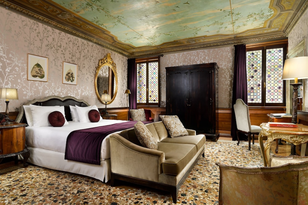 Palazzo Venart Luxury Hotel — Hotel rooms in Venice, Veneto
