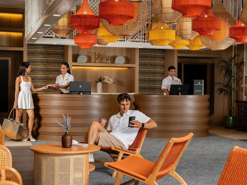 Andaman Beach Hotel Phuket - Handwritten Collection by Accor — Restaurant & bars in Patong Beach, Phuket Province