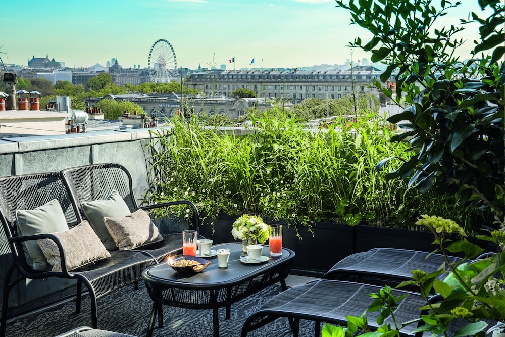 Hotel Le Narcisse Blanc & Spa - zdjęcie 2