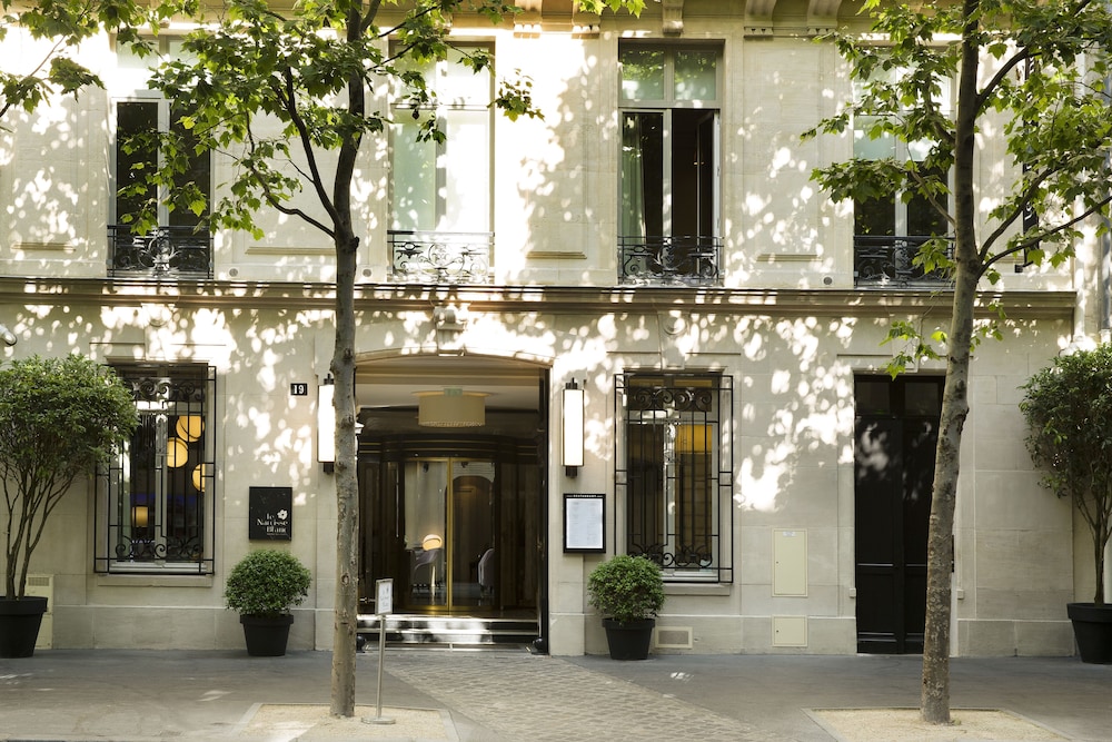 Hotel Le Narcisse Blanc & Spa - zdjęcie 3