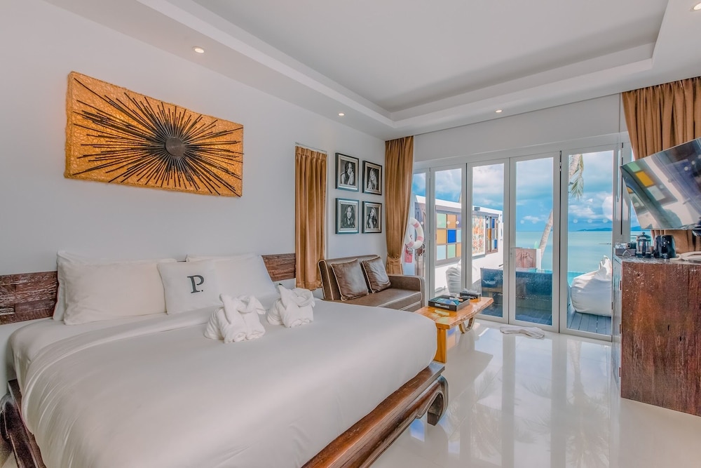 The Privilege Hotel Ezra Beach Club — Hotel rooms in Bo Phut, Surat Thani