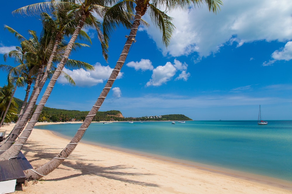 The Privilege Hotel Ezra Beach Club — Beach in Bo Phut, Surat Thani