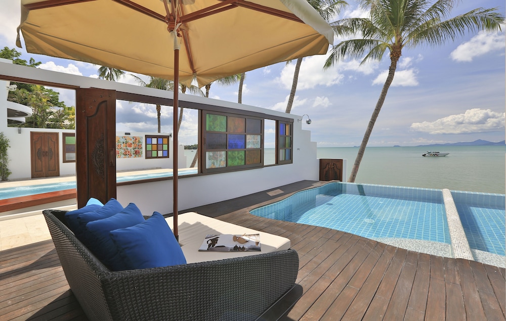 The Privilege Hotel Ezra Beach Club — Swimming pool in Bo Phut, Surat Thani