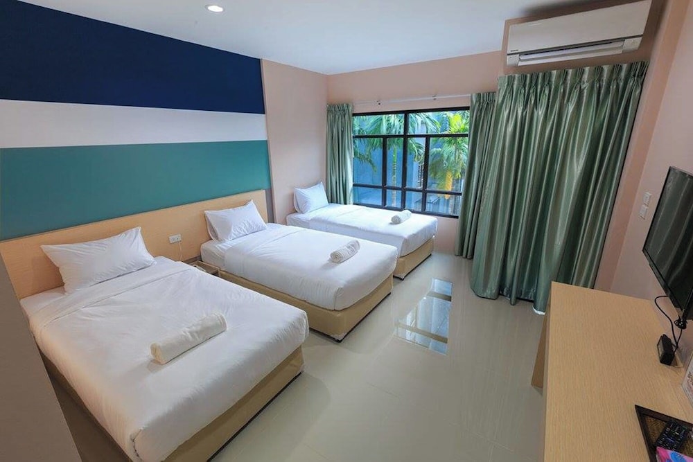 JJ Residence Phuket Town — Hotel rooms in Phuket, Phuket Province