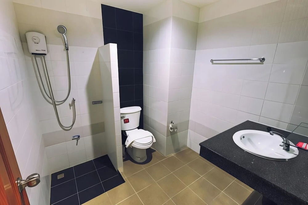 JJ Residence Phuket Town — Hotel rooms in Phuket, Phuket Province