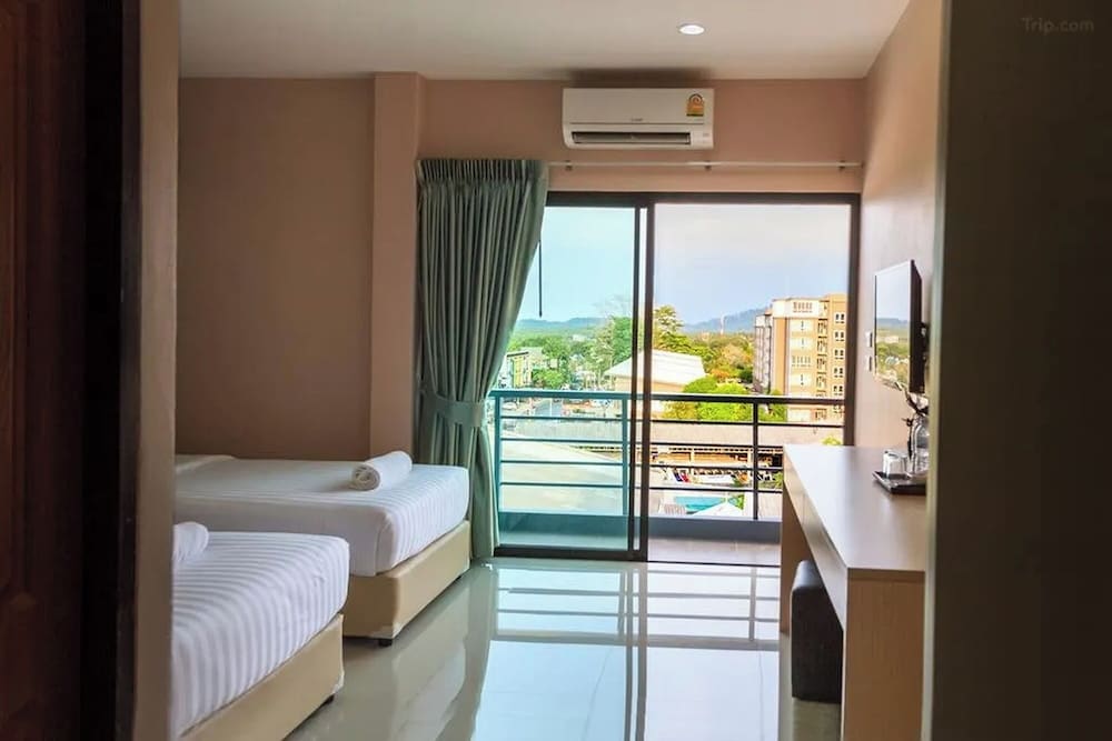 JJ Residence Phuket Town — Hotel rooms in Phuket, Phuket Province