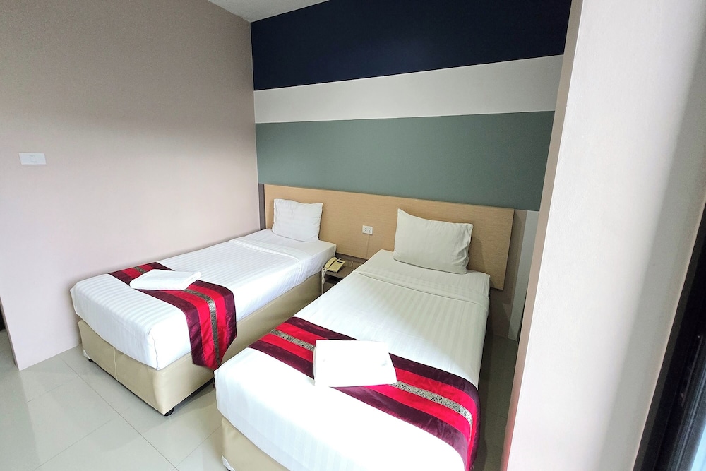 JJ Residence Phuket Town — Hotel rooms in Phuket, Phuket Province