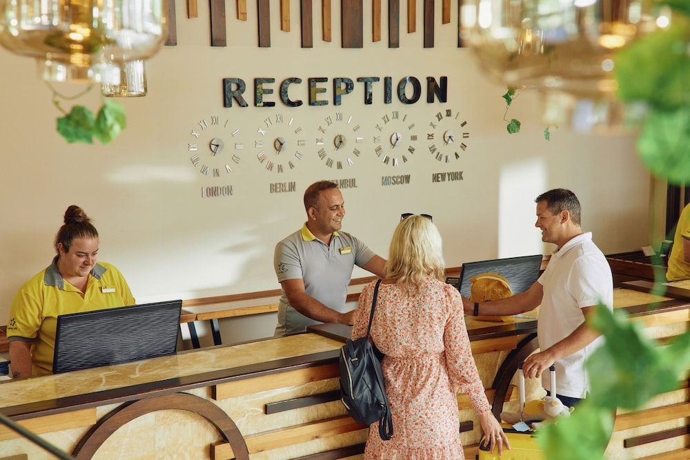 TUI MAGIC LIFE Masmavi - All inclusive — Hotel building in Belek
