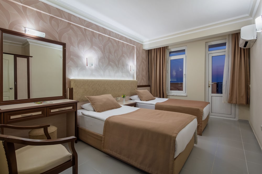 May Flower Apart Hotel — Hotel rooms in Alanya