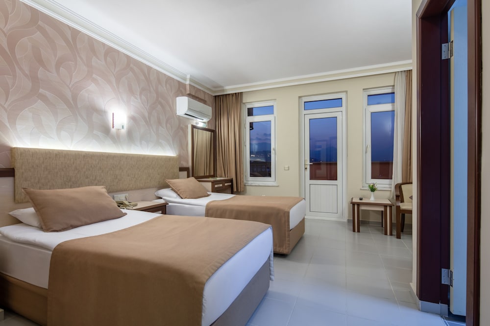 May Flower Apart Hotel — Hotel rooms in Alanya