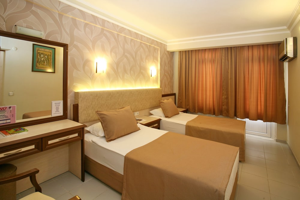May Flower Apart Hotel — Hotel rooms in Alanya