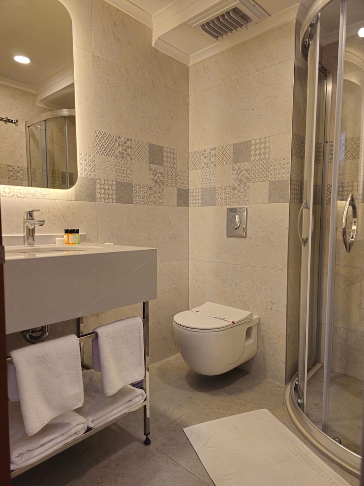 May Flower Apart Hotel — Hotel rooms in Alanya