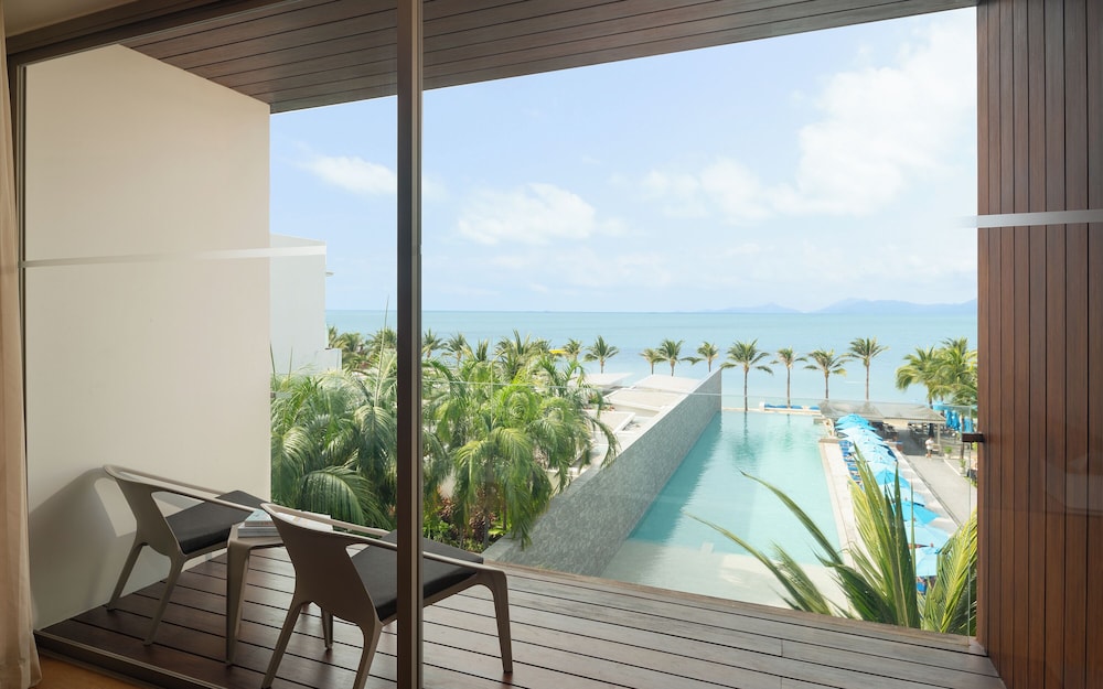 Explorar Koh Samui – Adults Only Resort and Spa — Swimming pool in Mae Nam, Surat Thani
