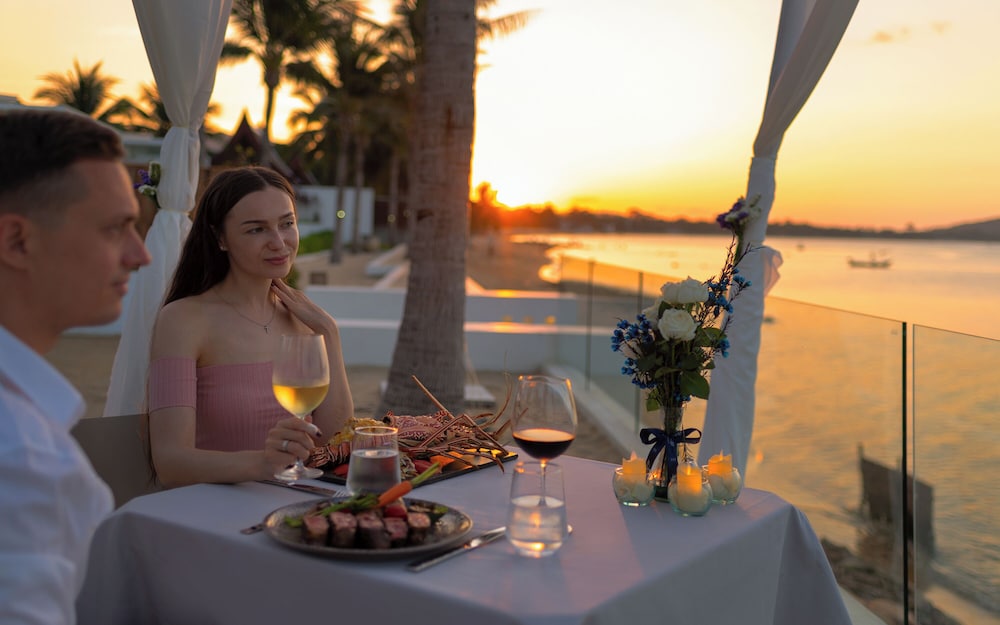 Explorar Koh Samui – Adults Only Resort and Spa — Restaurant & bars in Mae Nam, Surat Thani