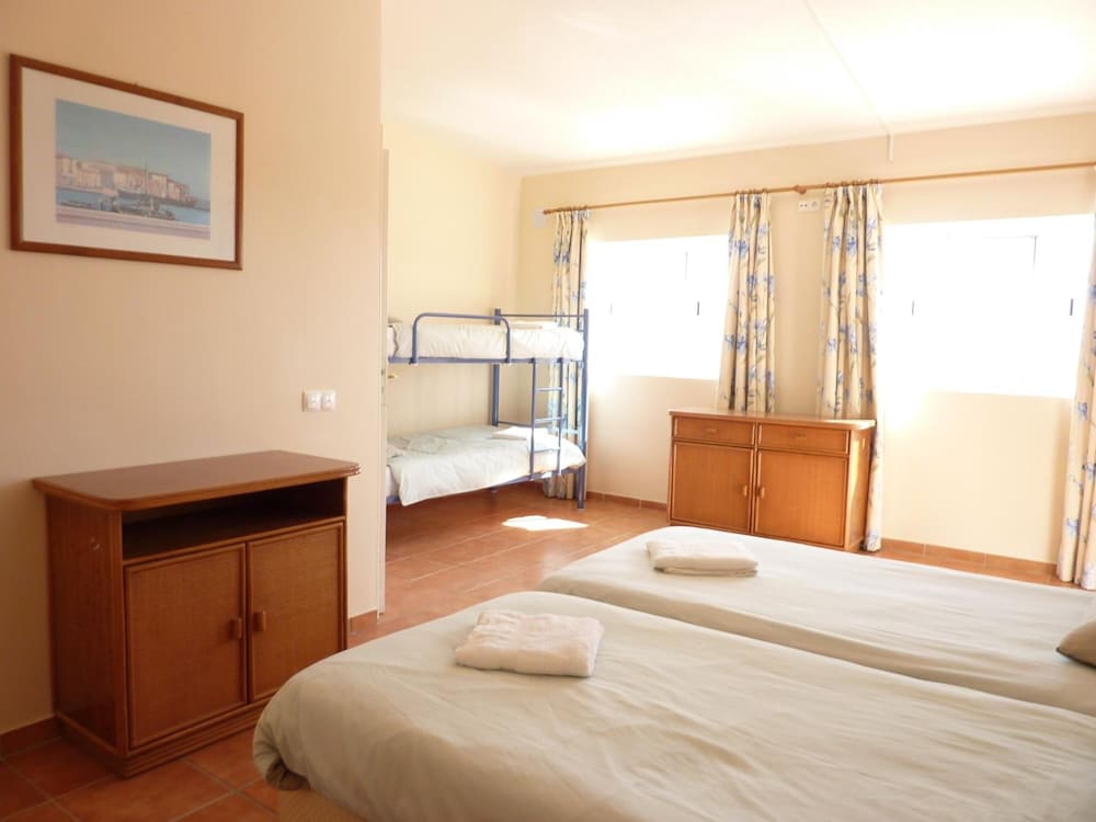 Centre Algarve — Hotel rooms in Olhão, Faro