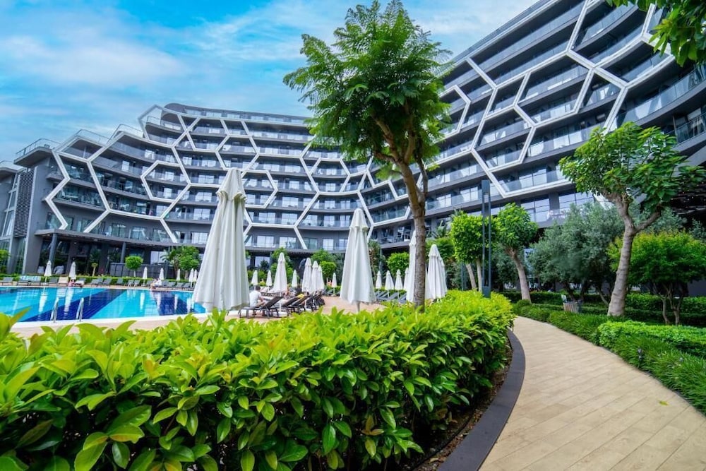 Bosphorus Sorgun Hotel - All Inclusive — Hotel building in Side