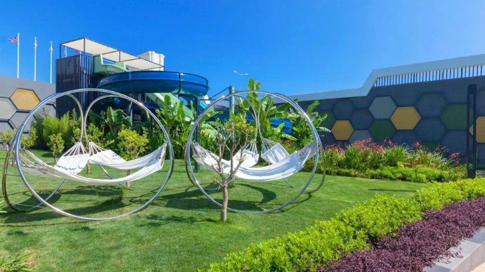 Bosphorus Sorgun Hotel - All Inclusive — Hotel building in Side