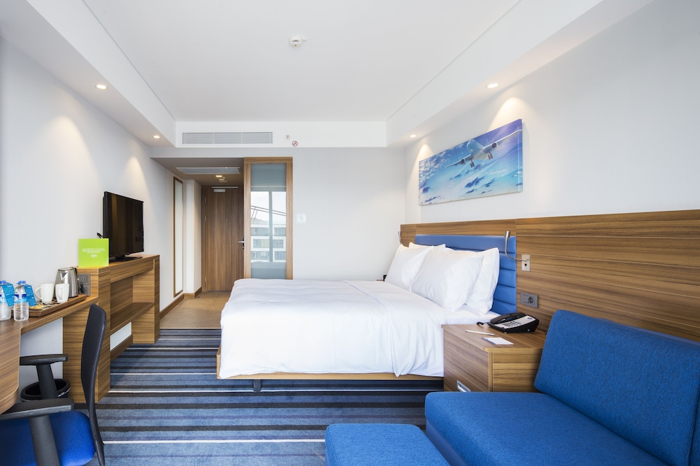 Hampton by Hilton Istanbul Kurtkoy - zdjęcie 4
