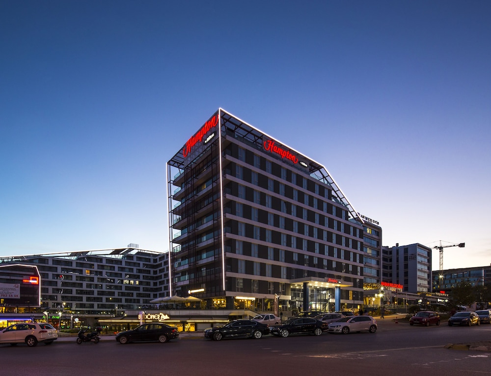 Hampton by Hilton Istanbul Kurtkoy - zdjęcie 2