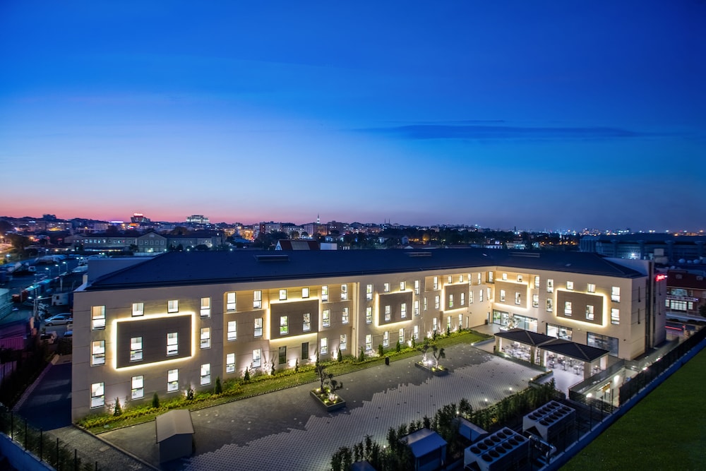 Hampton by Hilton Istanbul Zeytinburnu - zdjęcie 2